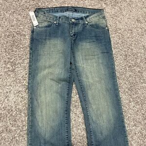 Rock & Republic Low Rise Retro Jeans